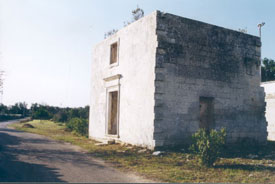 Cappella dell'Annunciazione della Vergine, in via vecchia per Maglie.