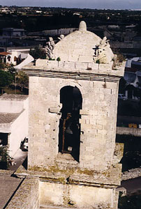Chiesa parrocchiale, torre campanaria, particolare.